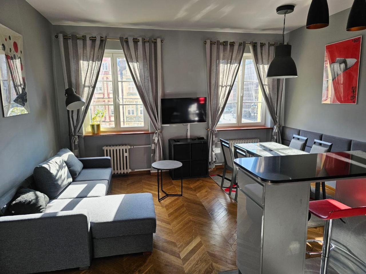 ורוצלב Rynek 53-55 Market Square Tectum Apartments מראה חיצוני תמונה